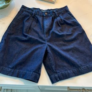 Banana Republic High rise bermuda